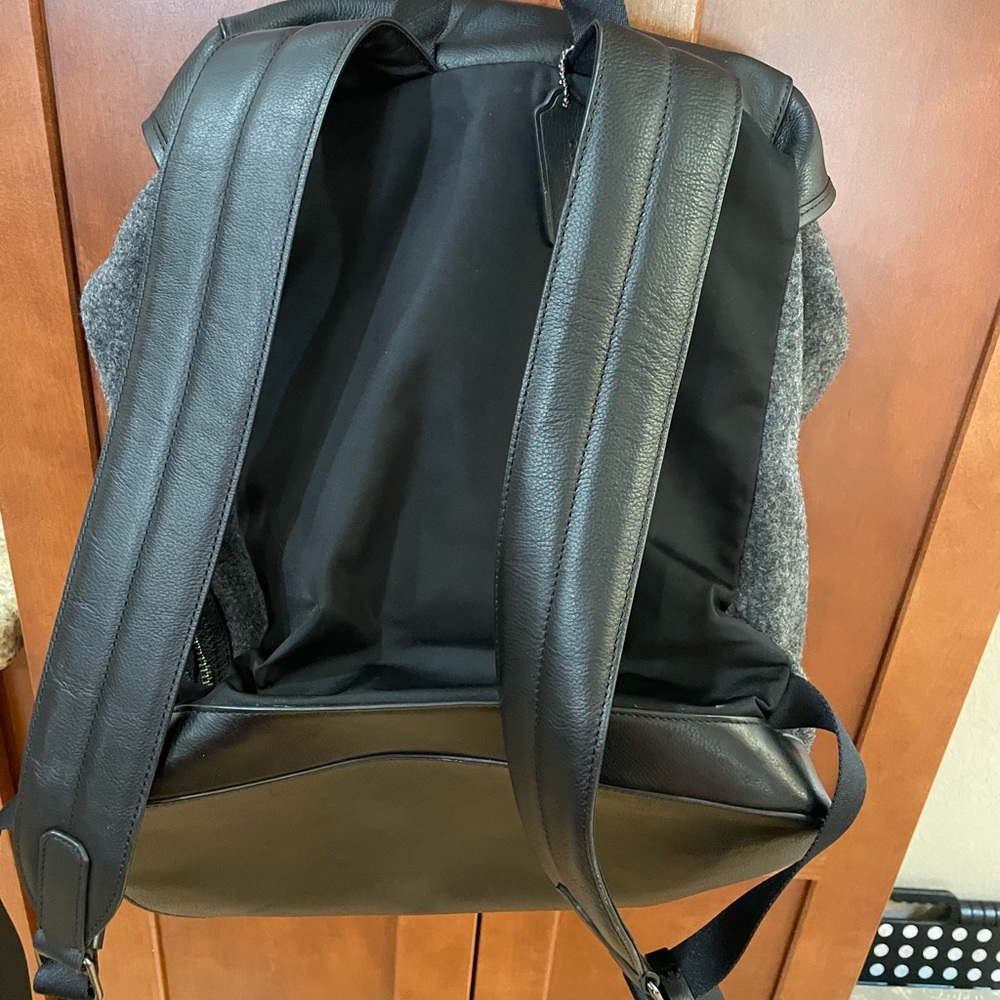 COACH EUC authentic large Black leather and gray wool Backpack/Rucksack - Picture 4 of 13